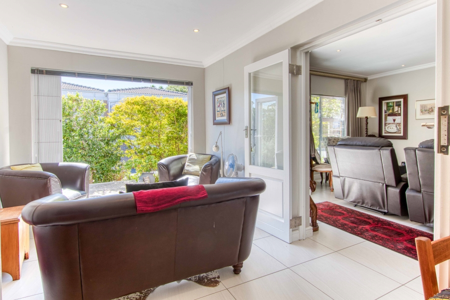 3 Bedroom Property for Sale in Somerset Ridge Western Cape